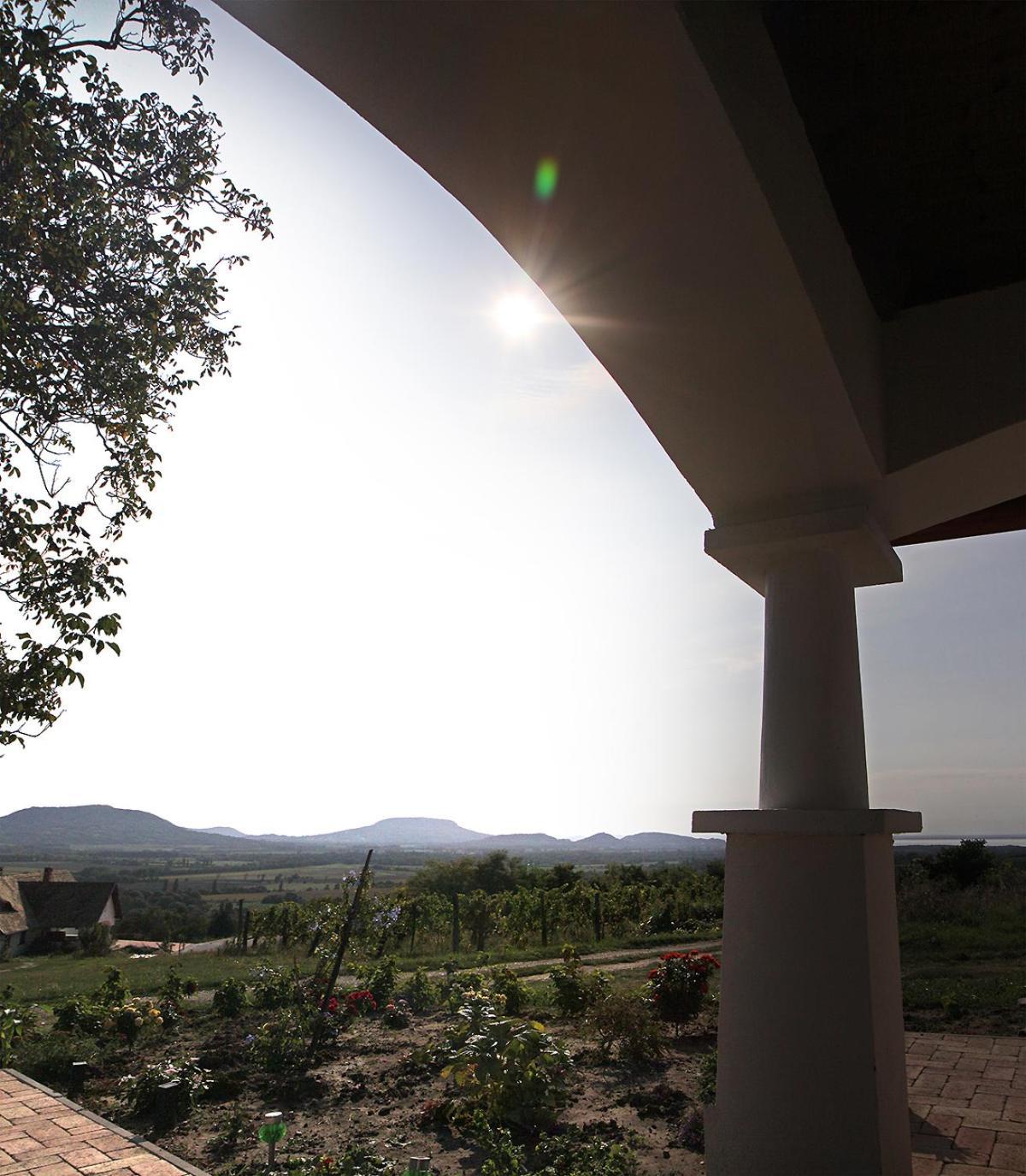 Casa Beata Villa Lesencetomaj Buitenkant foto